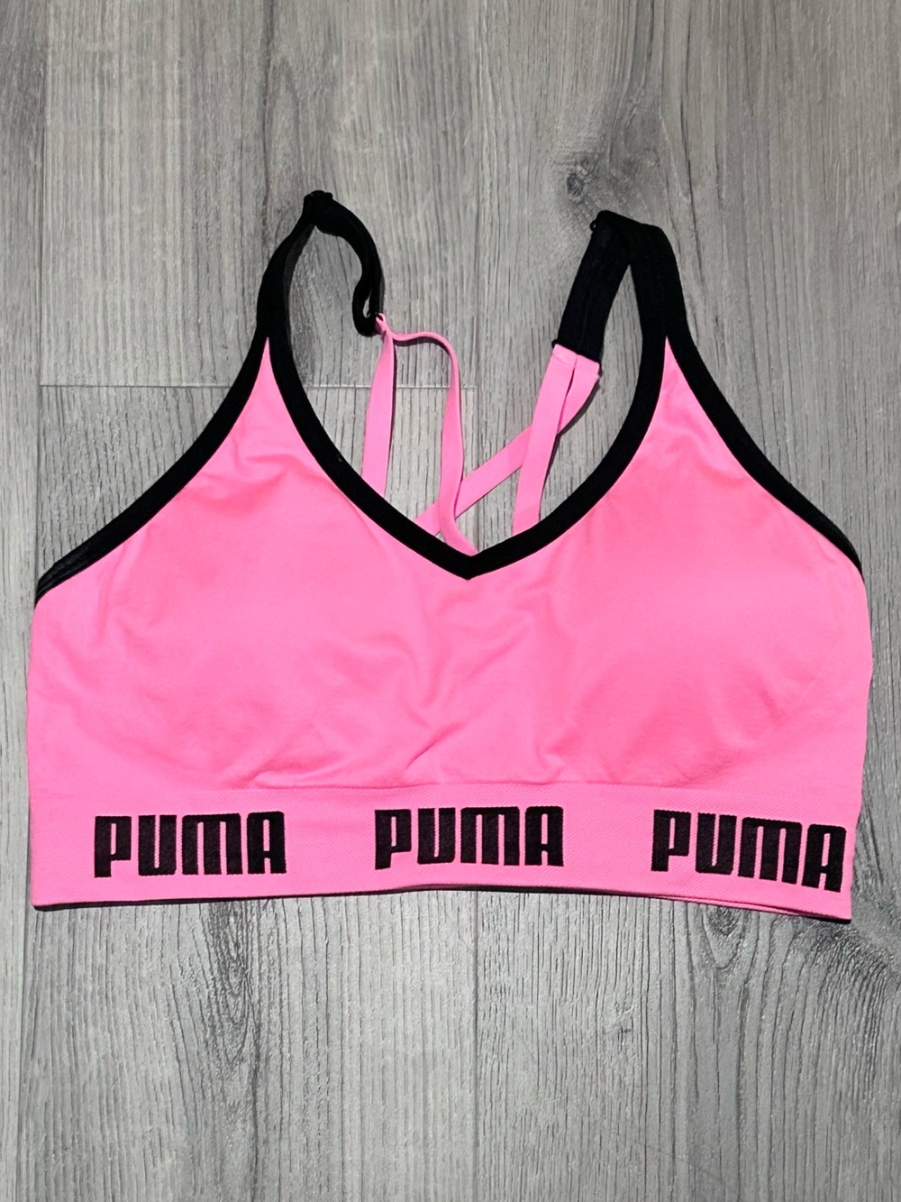 ❥𝖯𝖴𝖬𝖠: Women’s Sports Bra - Hot Pink with Black Trim